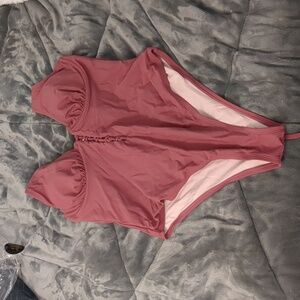 NWT Cupshe one piece swimsuit with lace up front
